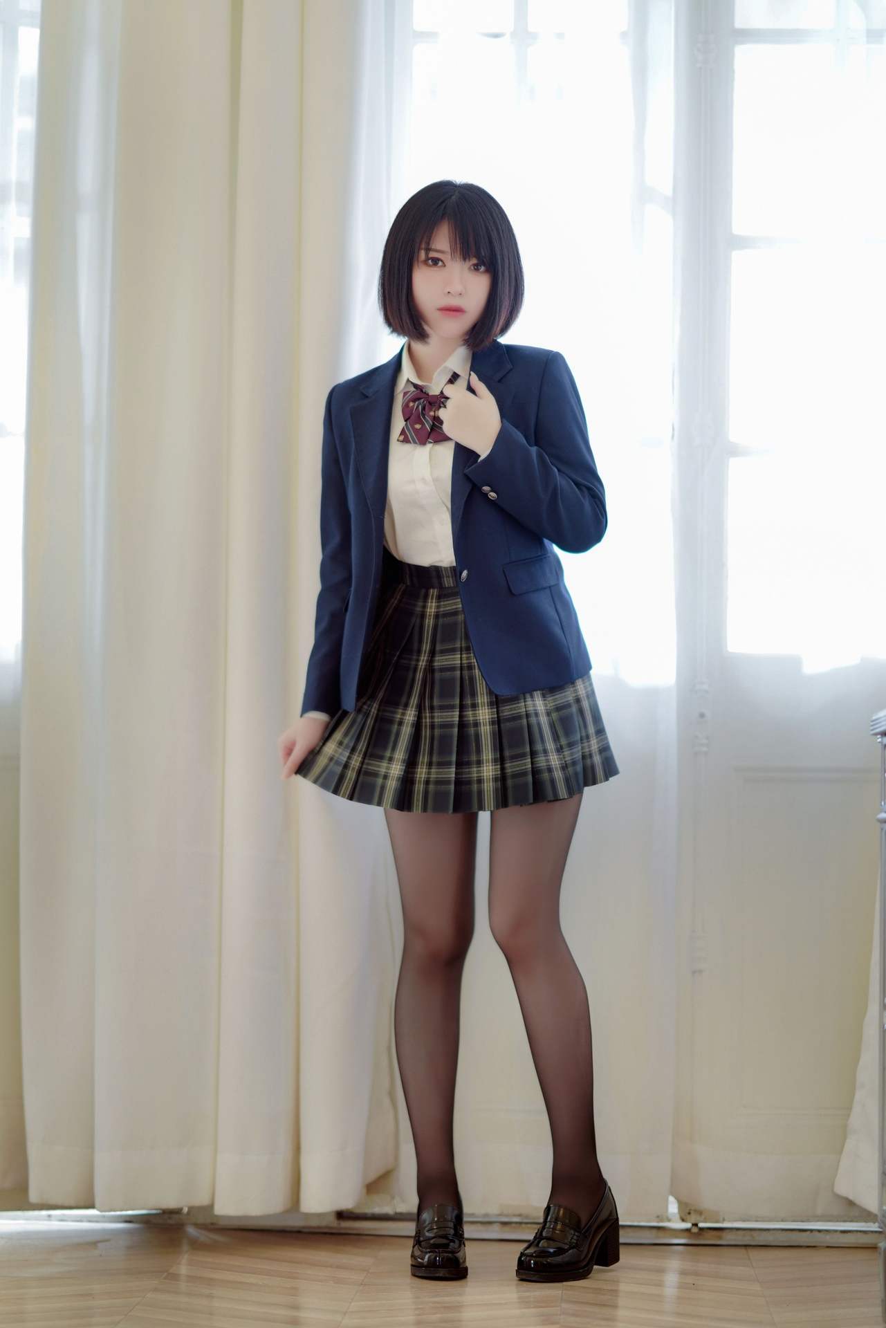 半半子彼女の制服姿が好き